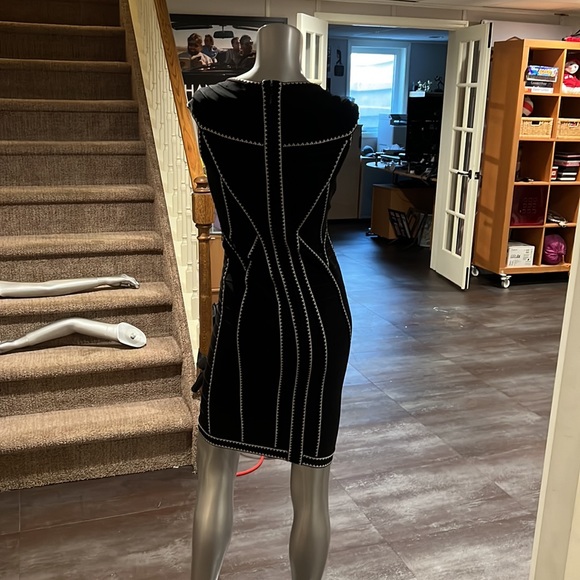 Herve Leger dress - Picture 3 of 5